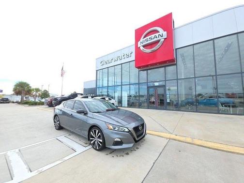 2021 Nissan Altima SR VC-Turbo FWD