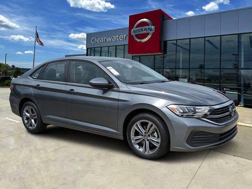 Platinum Gray Metallic 2024 Volkswagen Jetta 1.5T SE