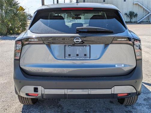 2025 Nissan Kicks SV