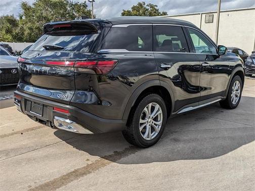 2022 INFINITI QX60 SENSORY