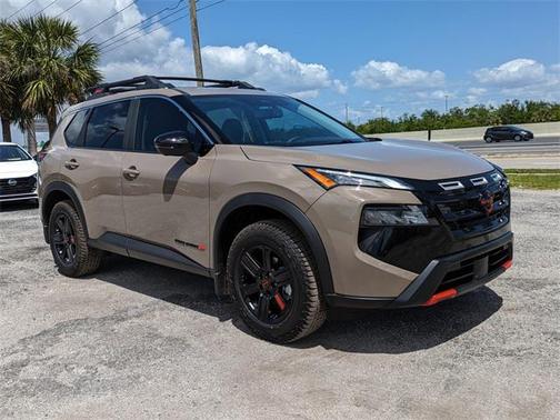 2025 Nissan Rogue Rock Creek