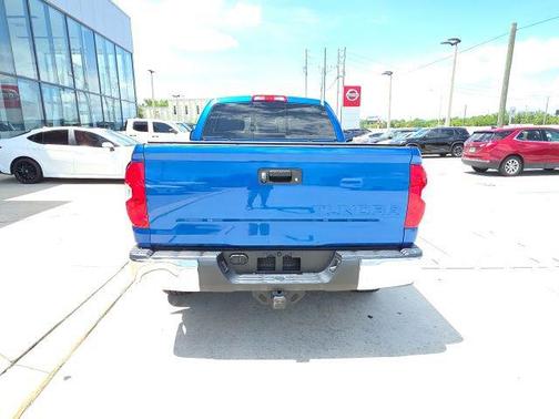 Blazing Blue 2018 Toyota Tundra SR5