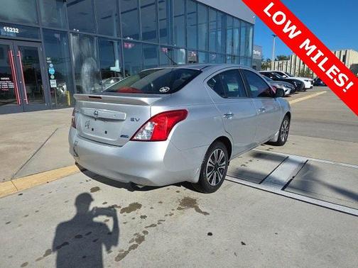 2013 Nissan Versa 1.6 S