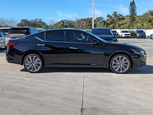 2023 Nissan Altima 2.5 SL