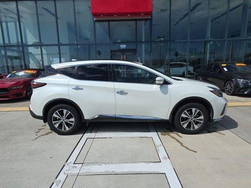 2023 Nissan Murano SV Intelligent AWD