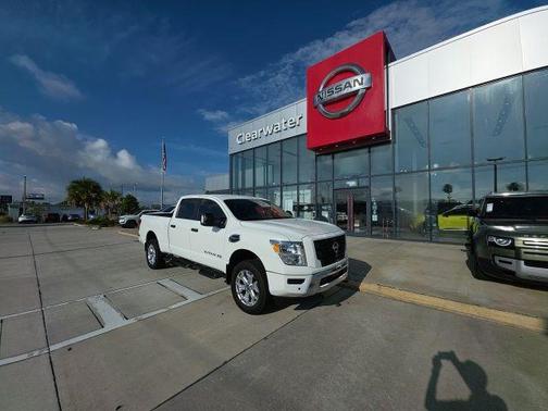 Glacier White 2024 Nissan Titan XD SV