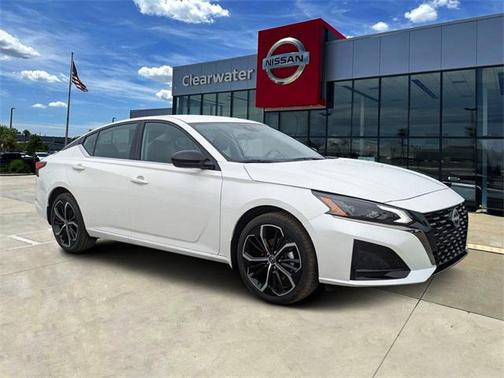 2025 Nissan Altima SR AWD