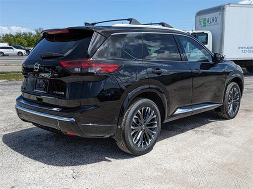 2025 Nissan Rogue Platinum