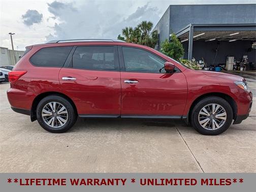 2020 Nissan Pathfinder SV 2WD