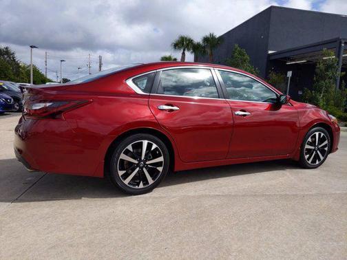 2018 Nissan Altima 2.5 SR