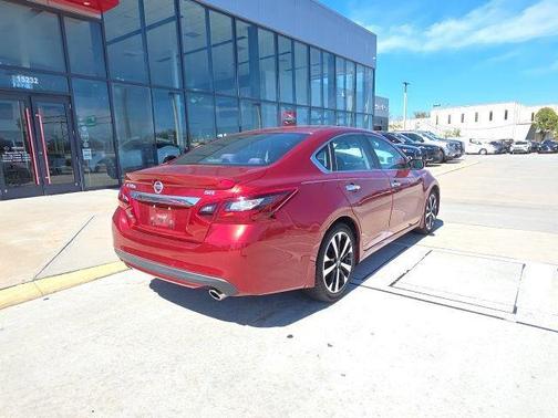 2018 Nissan Altima 2.5 SR