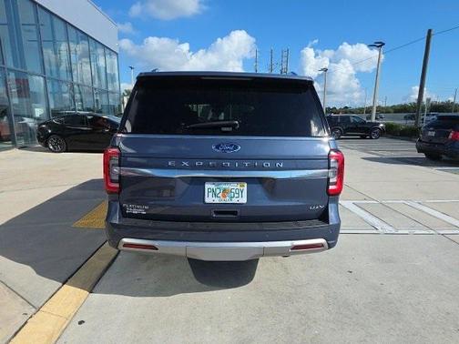 2022 Ford Expedition Max Platinum