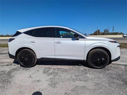 2025 Nissan Murano SV