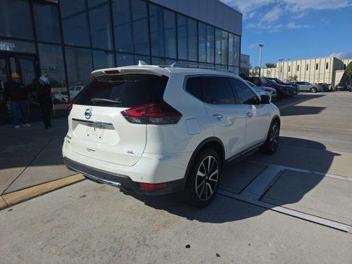 2019 Nissan Rogue SL