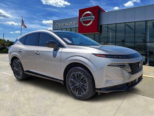 Champagne Silver Metallic 2026 Nissan Murano Platinum