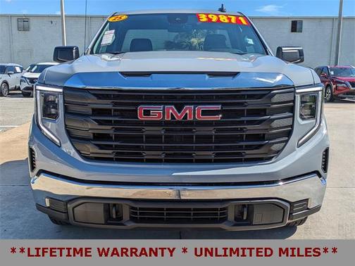 2025 GMC Sierra 1500 Pro