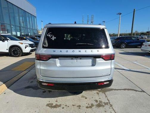 2024 Jeep Wagoneer Series II 4x2