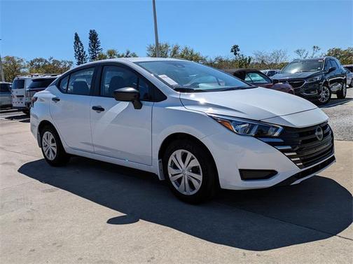 2024 Nissan Versa 1.6 S