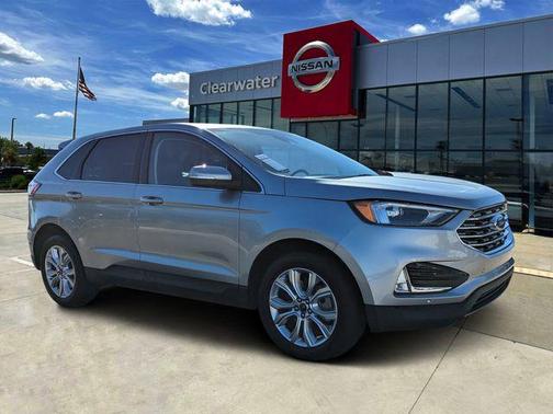 2023 Ford Edge Titanium