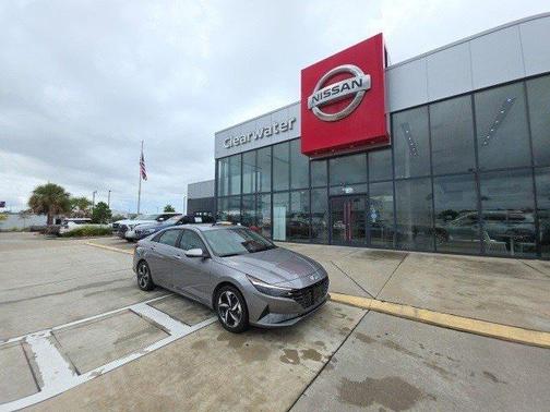 2023 Hyundai ELANTRA HEV Limited