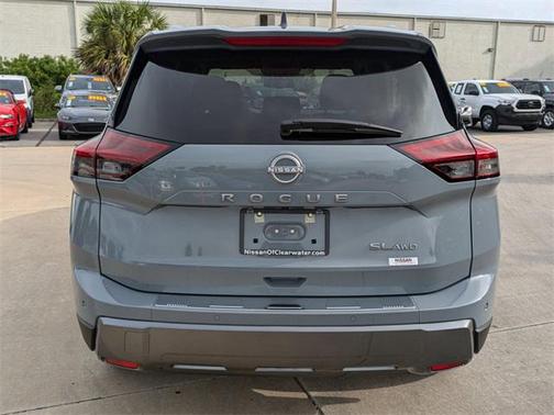 2025 Nissan Rogue SL