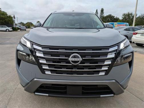 2025 Nissan Rogue SL