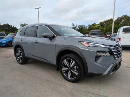2025 Nissan Rogue SL