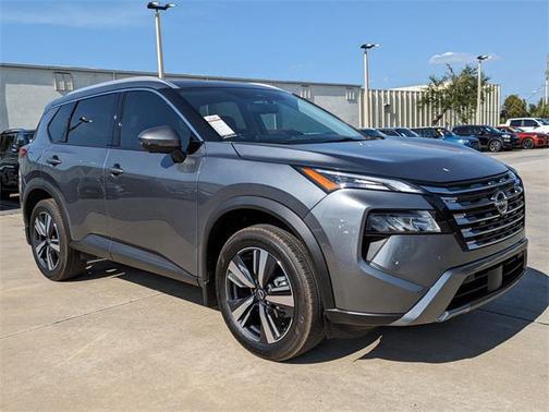 2025 Nissan Rogue SL