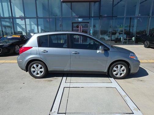 2008 Nissan Versa SL