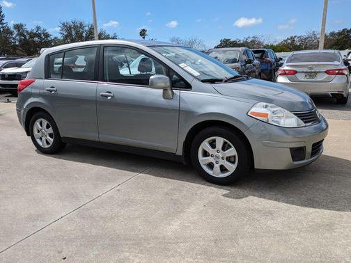 2008 Nissan Versa SL
