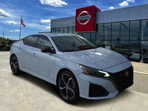 2024 Nissan Altima SR FWD