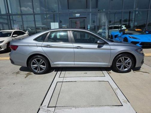2024 Volkswagen Jetta 1.5T SE