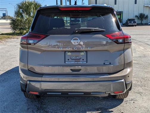 2025 Nissan Rogue SL