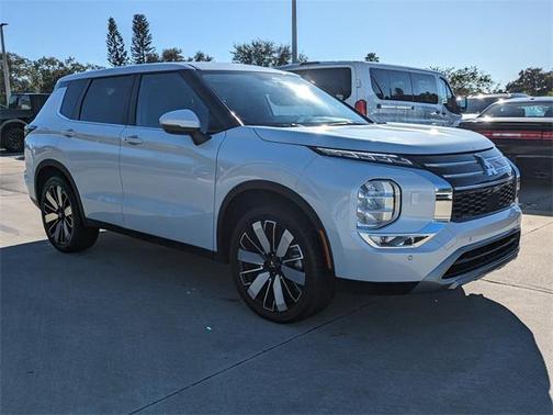 2025 Mitsubishi Outlander SE 2.5 S-AWC