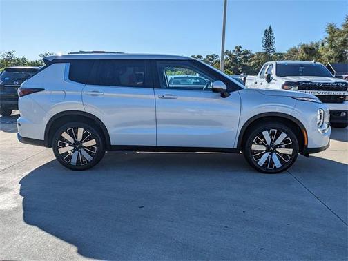 2025 Mitsubishi Outlander SE 2.5 S-AWC