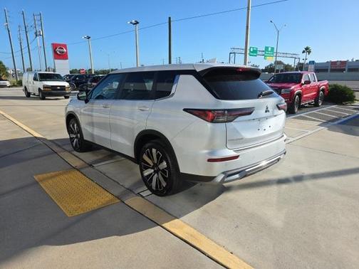 2025 Mitsubishi Outlander SE 2.5 S-AWC
