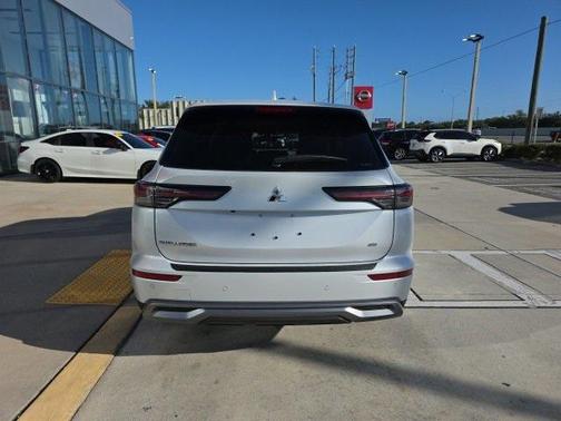 2025 Mitsubishi Outlander SE 2.5 S-AWC