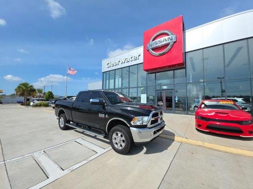 2018 RAM 3500 Tradesman Crew Cab 4x4 6'4' Box