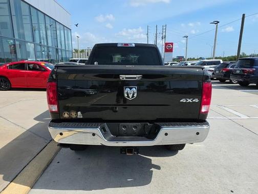 2018 RAM 3500 Tradesman Crew Cab 4x4 6'4' Box