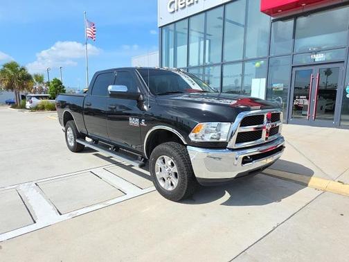2018 RAM 3500 Tradesman Crew Cab 4x4 6'4' Box