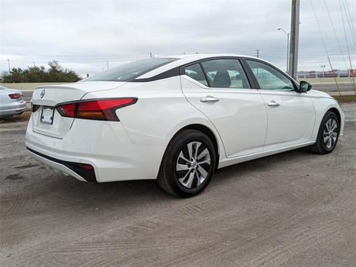 2025 Nissan Altima S FWD