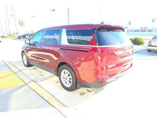 2022 Kia Carnival LXS