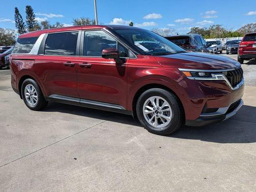 2022 Kia Carnival LXS