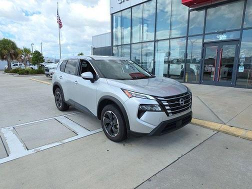 Brilliant Silver Metallic 2024 Nissan Rogue SV