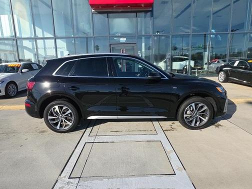2024 Audi Q5 45 S line Premium Plus