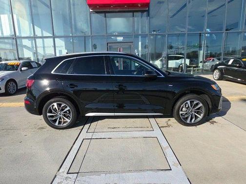 2024 Audi Q5 45 S line Premium Plus