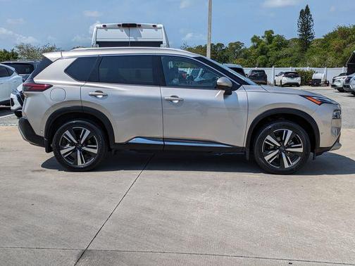 Champagne Silver Metallic 2023 Nissan Rogue Platinum