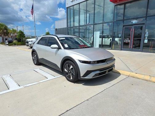 Gravity Gold Matte 2025 Hyundai IONIQ 5 SEL