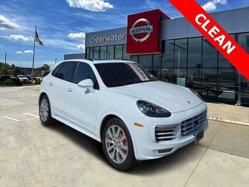 2017 Porsche Cayenne GTS