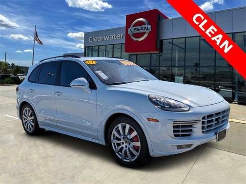 2017 Porsche Cayenne GTS